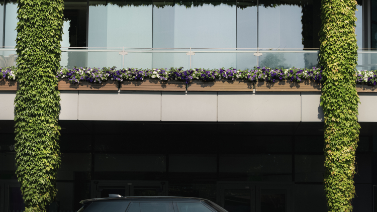 RANGE ROVER CONTINUES AS THE OFFICIAL VEHICLE PARTNER OF THE CHAMPIONSHIPS, WIMBLEDON